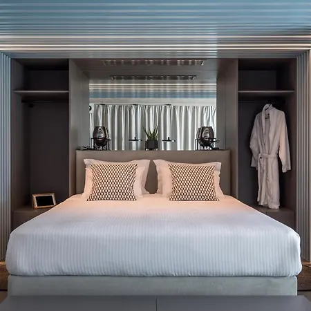 Aparthotel Urban Athene